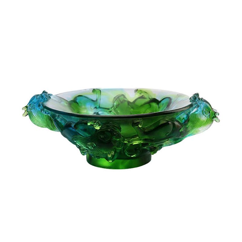 Transparent grön fruktfat i glas