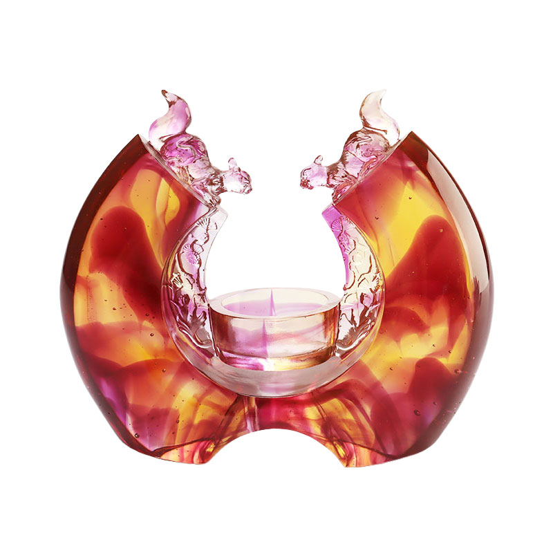 Lila färgad glasyr ljusstake