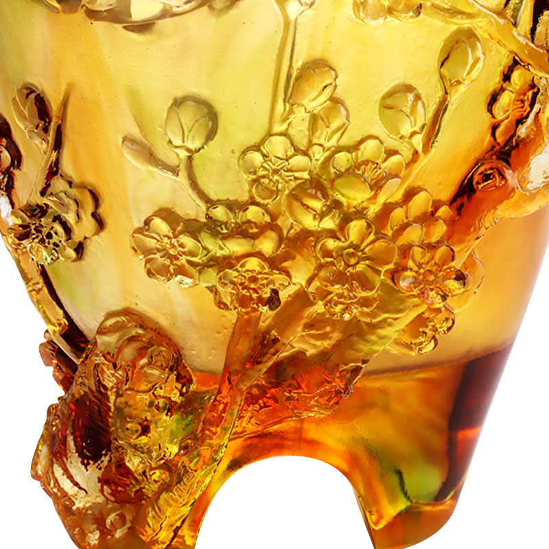 Hemdekorationer Plum blossom snidad design bärnstensglas vas