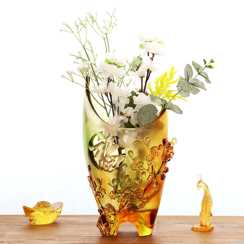 Hemdekorationer Plum blossom snidad design bärnstensglas vas