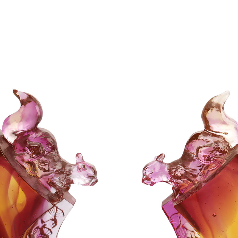 Lila färgad glasyr ljusstake