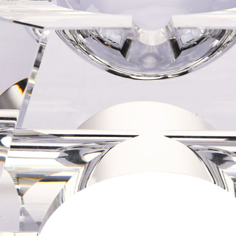 Enkel geometrisk design askkopp i transparent glaskristall