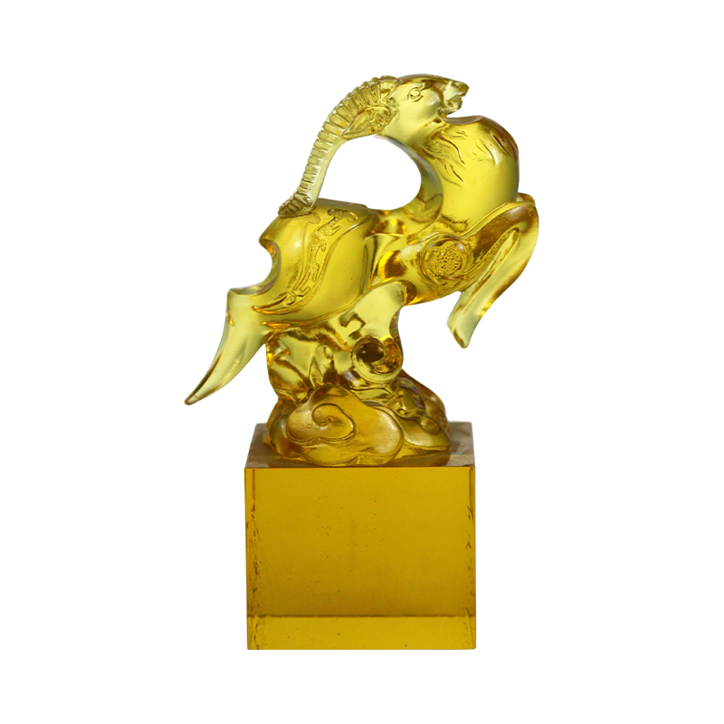 Guld genomskinlig fårformad glaskristallförsegling