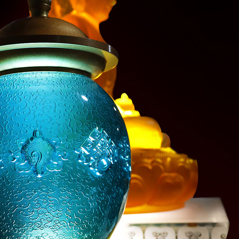 Kungsblå åtta lovande symboler buddhistiska altare Kristallglas erbjudanden