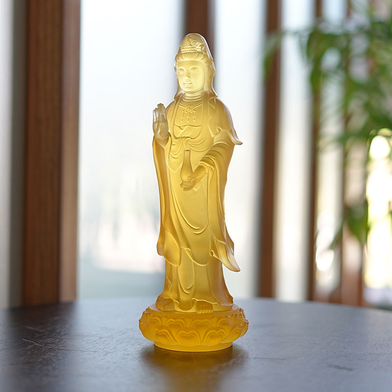 Guanyin Bodhisattva glasstaty