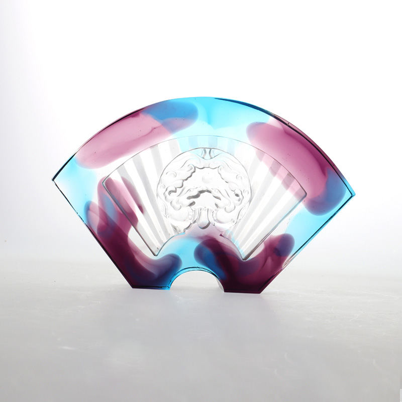 Kinesiska solfjäderformade prydnader i glaserat glas